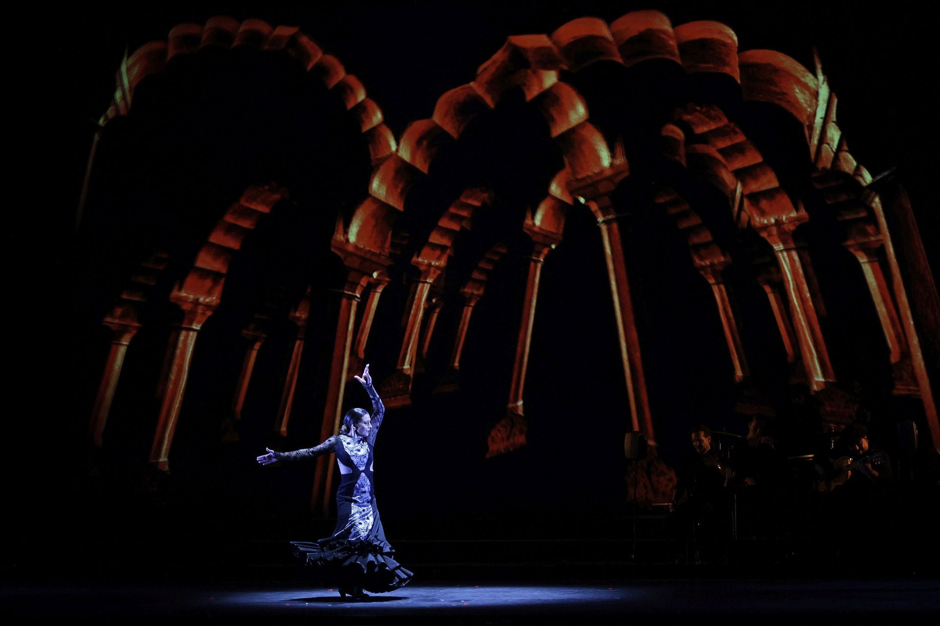 Arranca la Bienal de Flamenco con un homenaje a Gonzalo Rojo