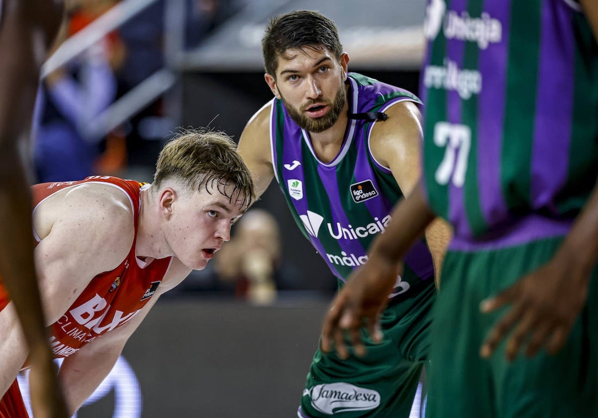 Tillie necesita un partido perfecto para hacer historia