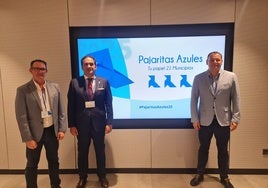 El presidente de la Mancomunidad Occidental, Manuel Cardeña, en la entrega de premios.