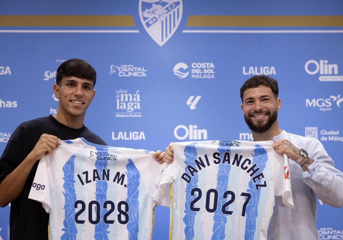 Izan Merino y Dani Sánchez, en la presentaciones de sus renovaciones.