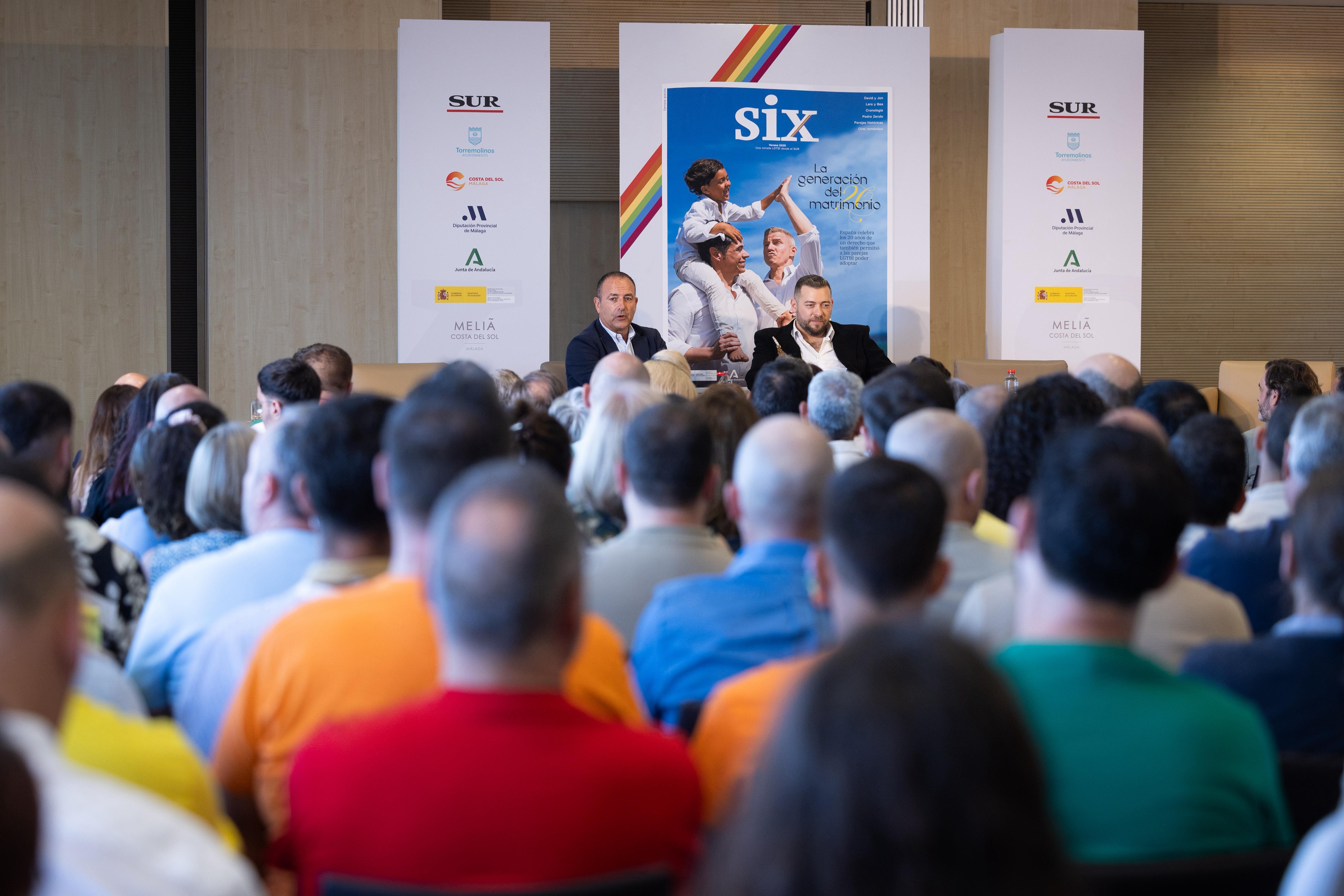 Presentación de la séptima edición física de la revista SIX