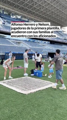 El Málaga congrega a 100 abonados malaguistas para llevar a cabo una iniciativa nunca antes vista en el fútbol español