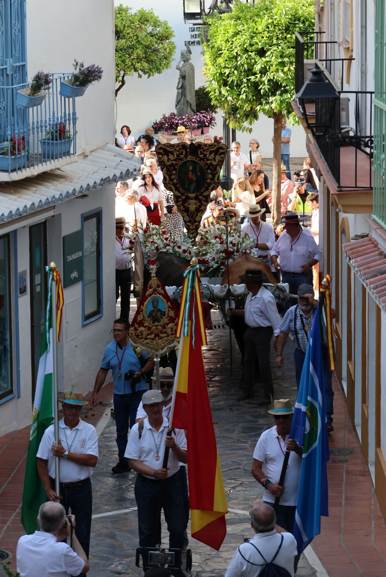 Marbella celebra su romería en honor a San Bernabé