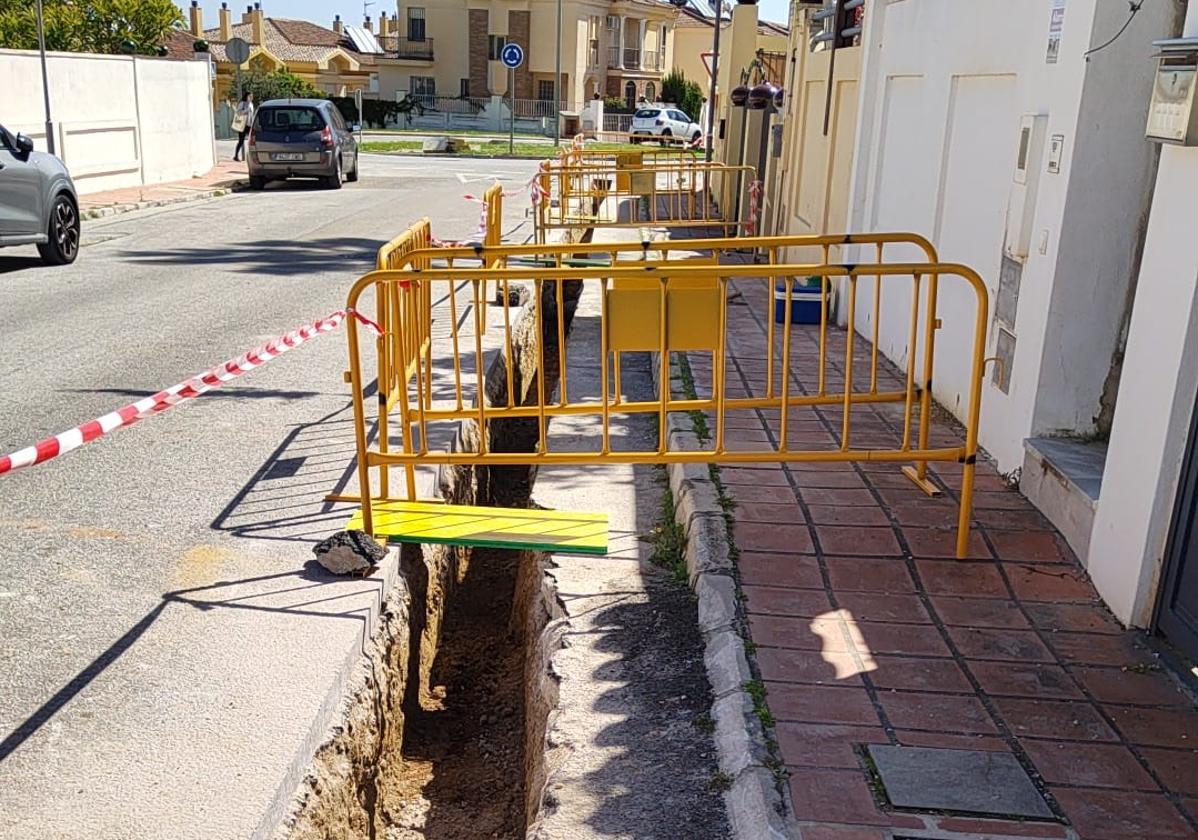 Medio millón de euros para la renovación de la red de agua de Capellanía en Alhaurín de la Torre
