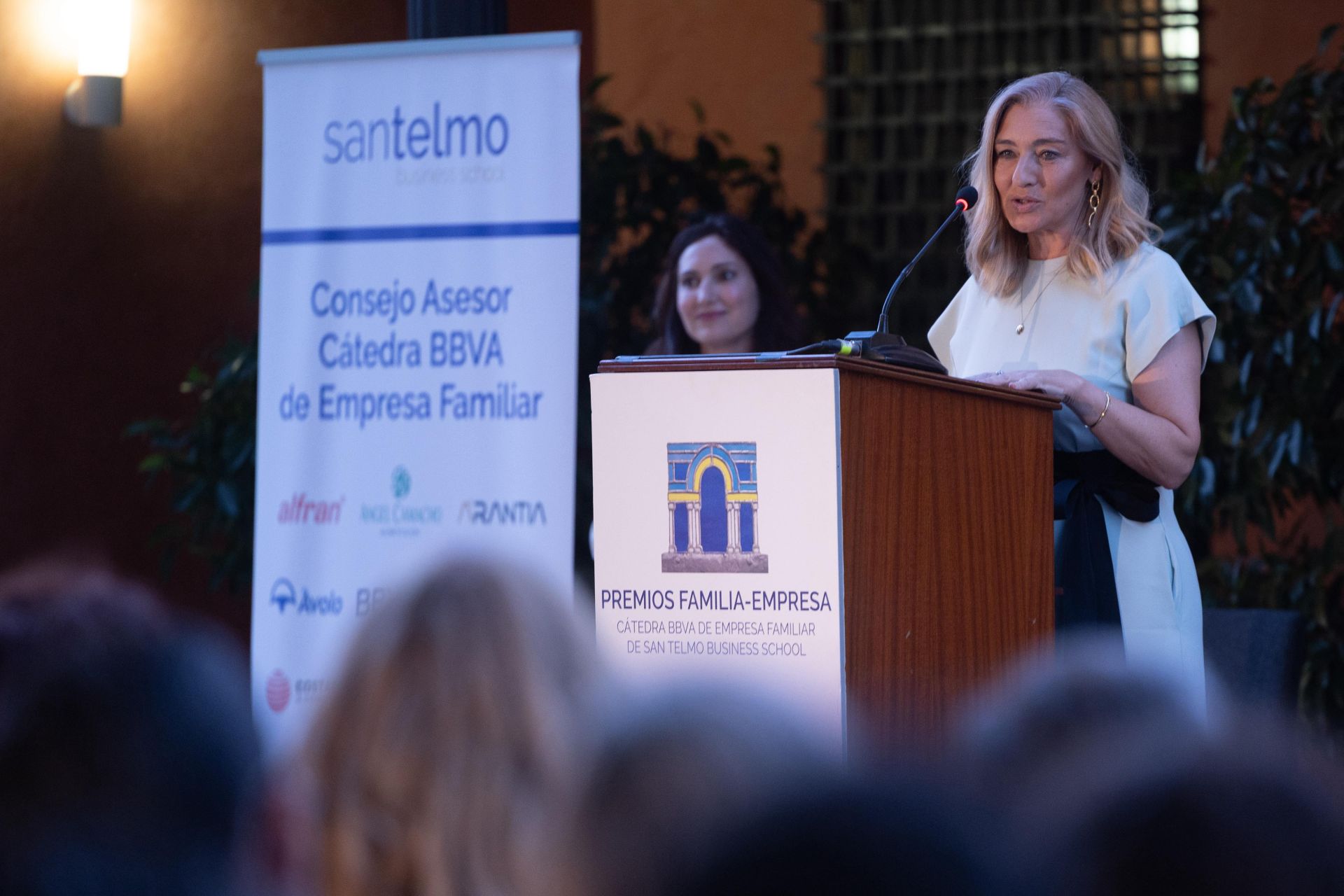 Entrega de los Premios Familia Empresa - Cátedra BBVA de Empresa Familiar de San Telmo Business School, en imágenes