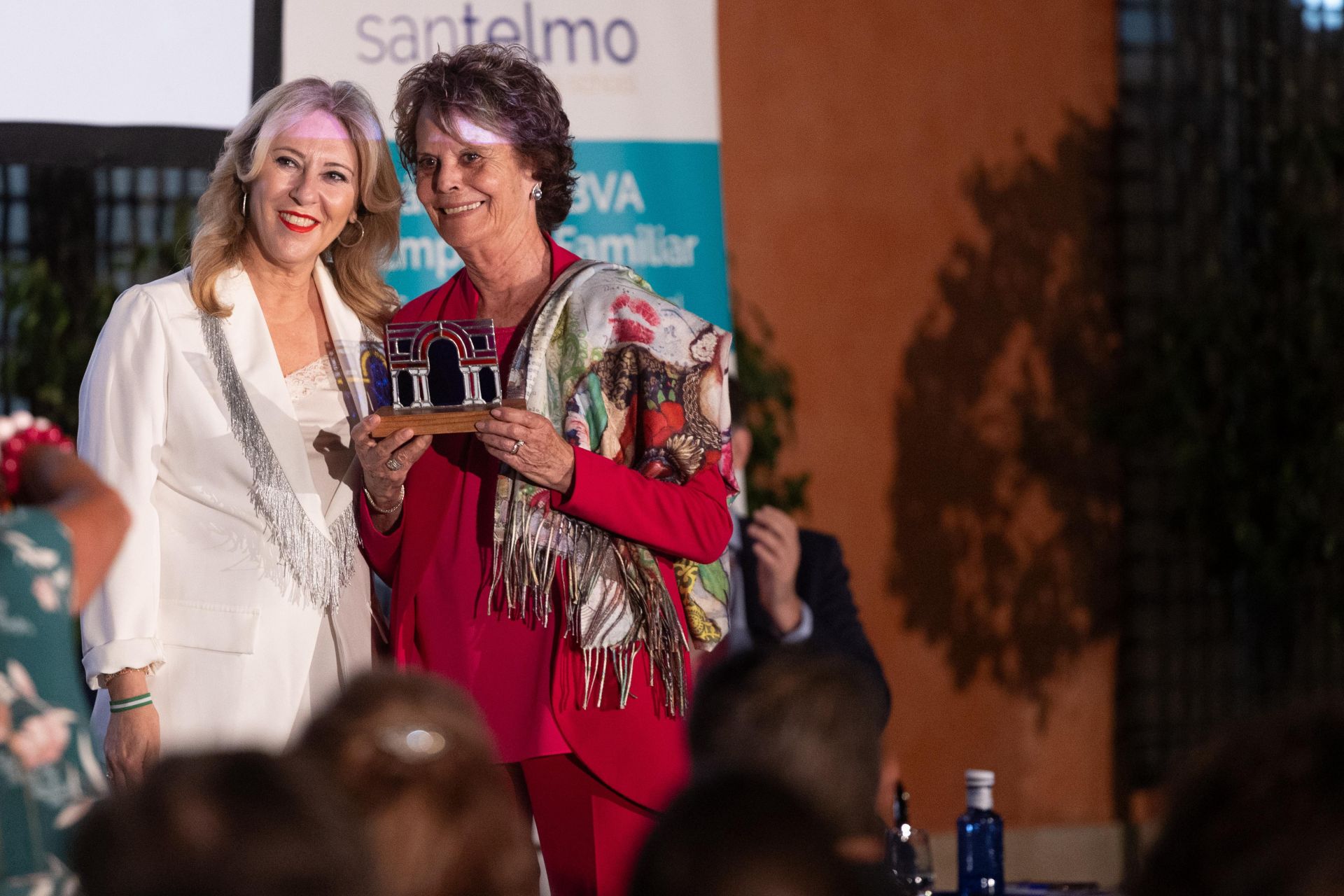 Entrega de los Premios Familia Empresa - Cátedra BBVA de Empresa Familiar de San Telmo Business School, en imágenes