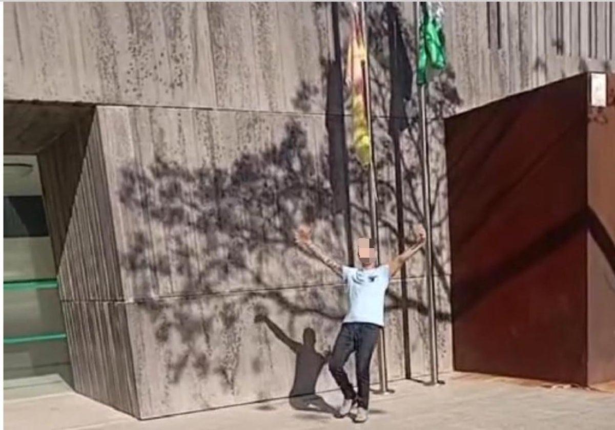 Del destierro a la cárcel y de nuevo a la calle en una semana: el hombre «extremadamente conflictivo» ya puede vivir en Campillos