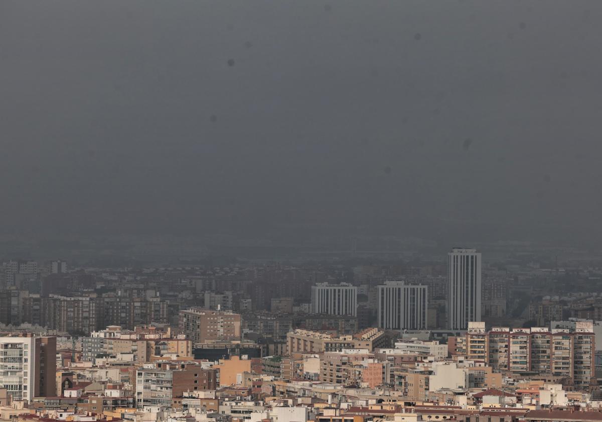 Los expertos avisan: «aguaceros muy intensos con granizo y reventones» esta semana en Andalucía