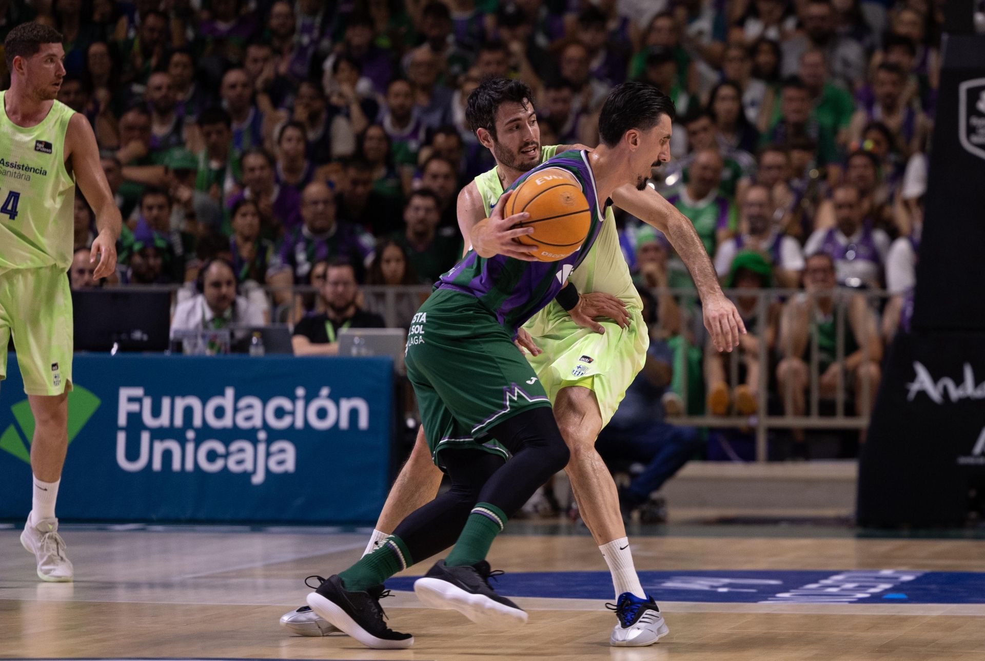 El vibrante Unicaja - Barcelona, en imágenes