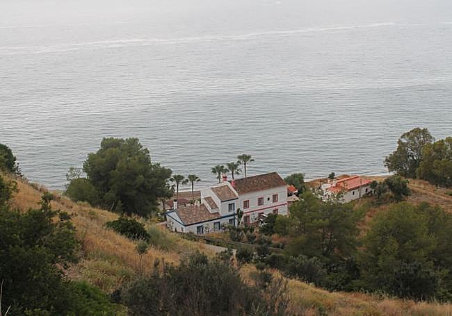 Casas rurales que antes fueron un cuartel de la Guardia Civil.