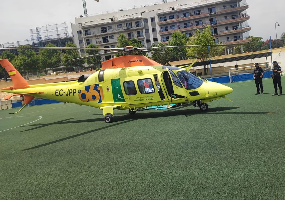 Una explosión en una arqueta causa graves quemaduras a un trabajador en Mijas