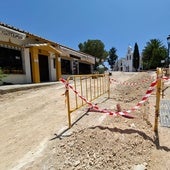 Vista del estado actual de las obras en los accesos a la iglesia.