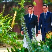 Juanma Moreno, el pasado jueves con el vicepresidente chino, Han Zheng.