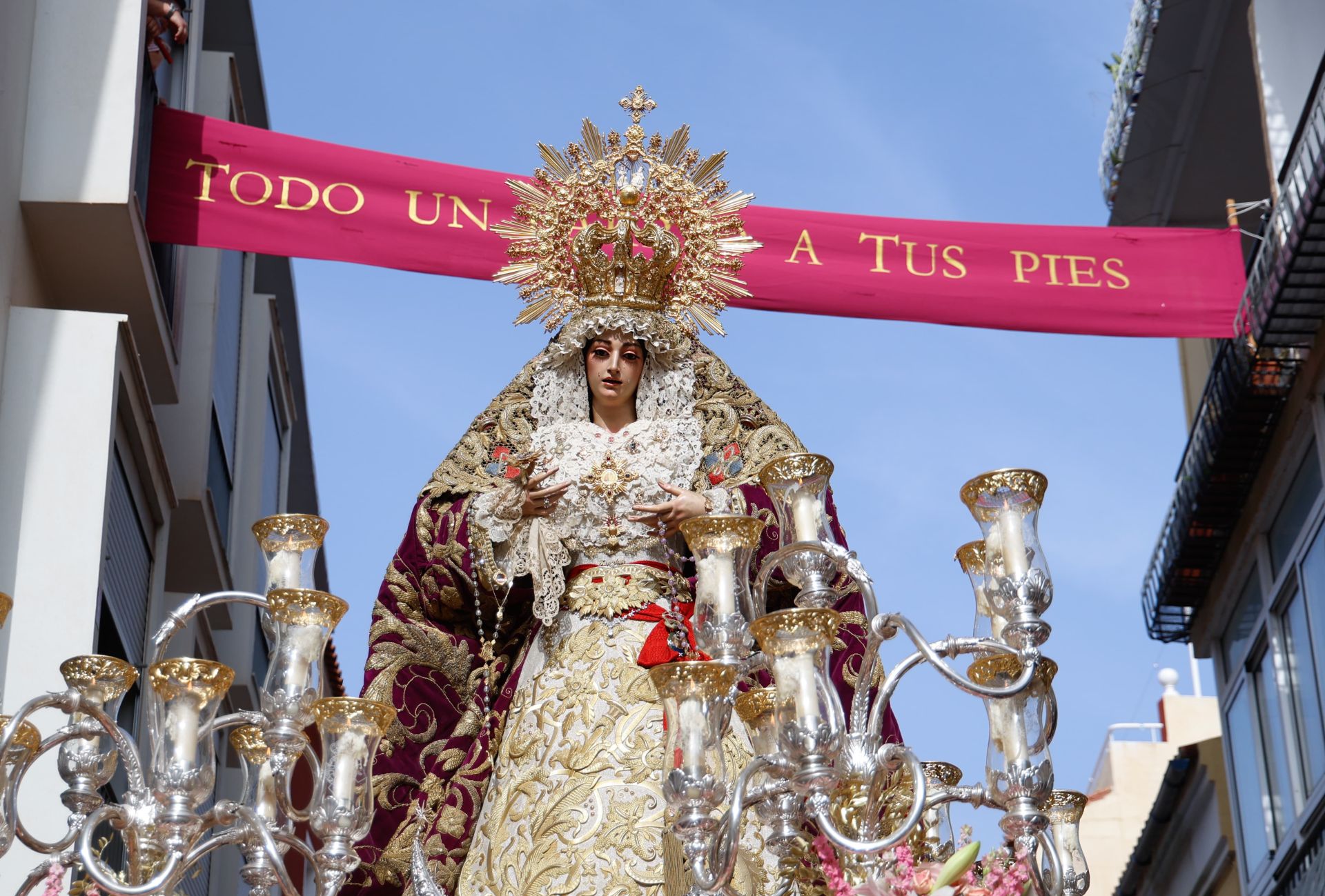 Salida procesional de la Virgen de la Trinidad