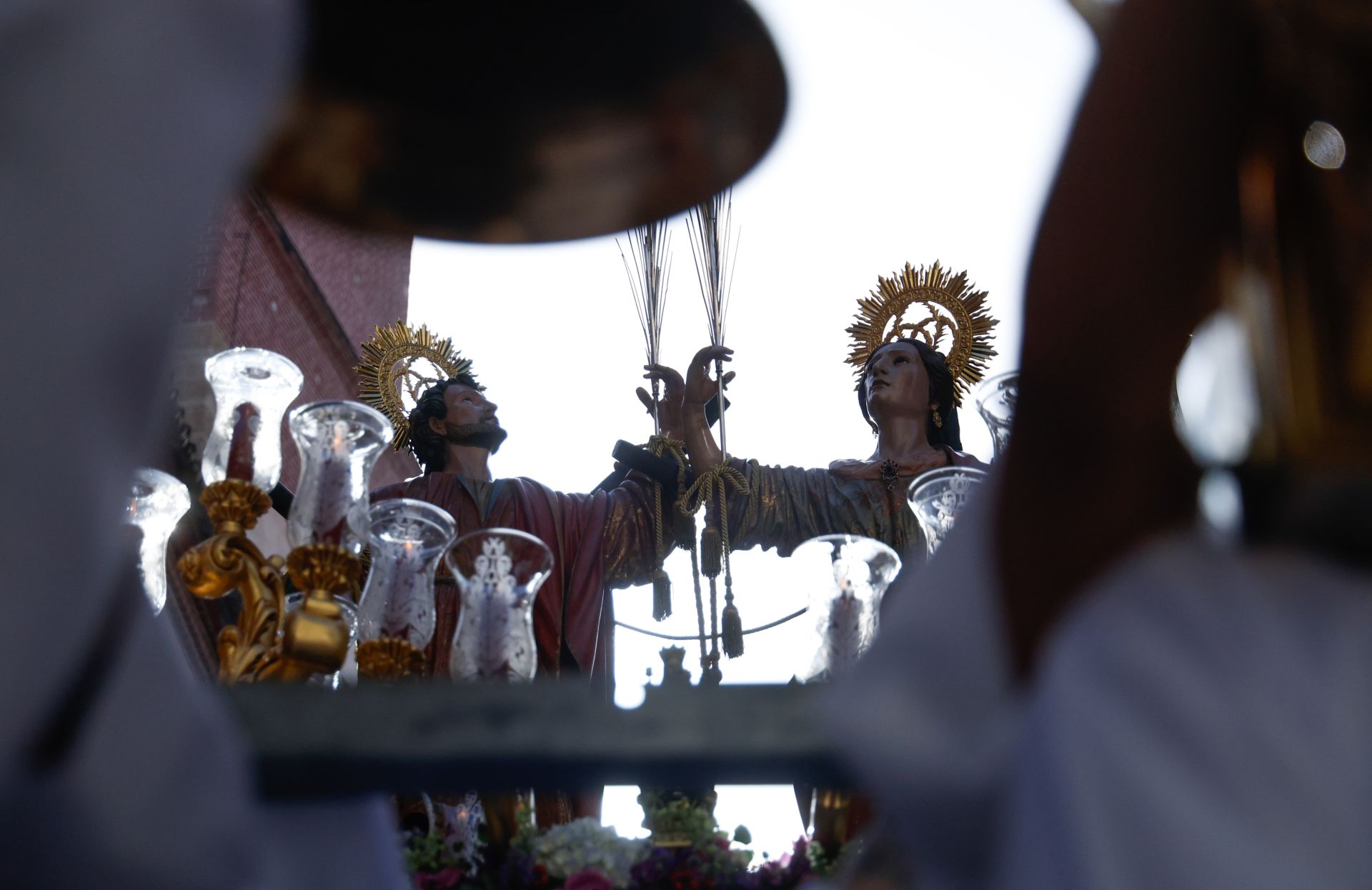 San Ciriaco y Santa Paula, los Patronos de Málaga, en procesión
