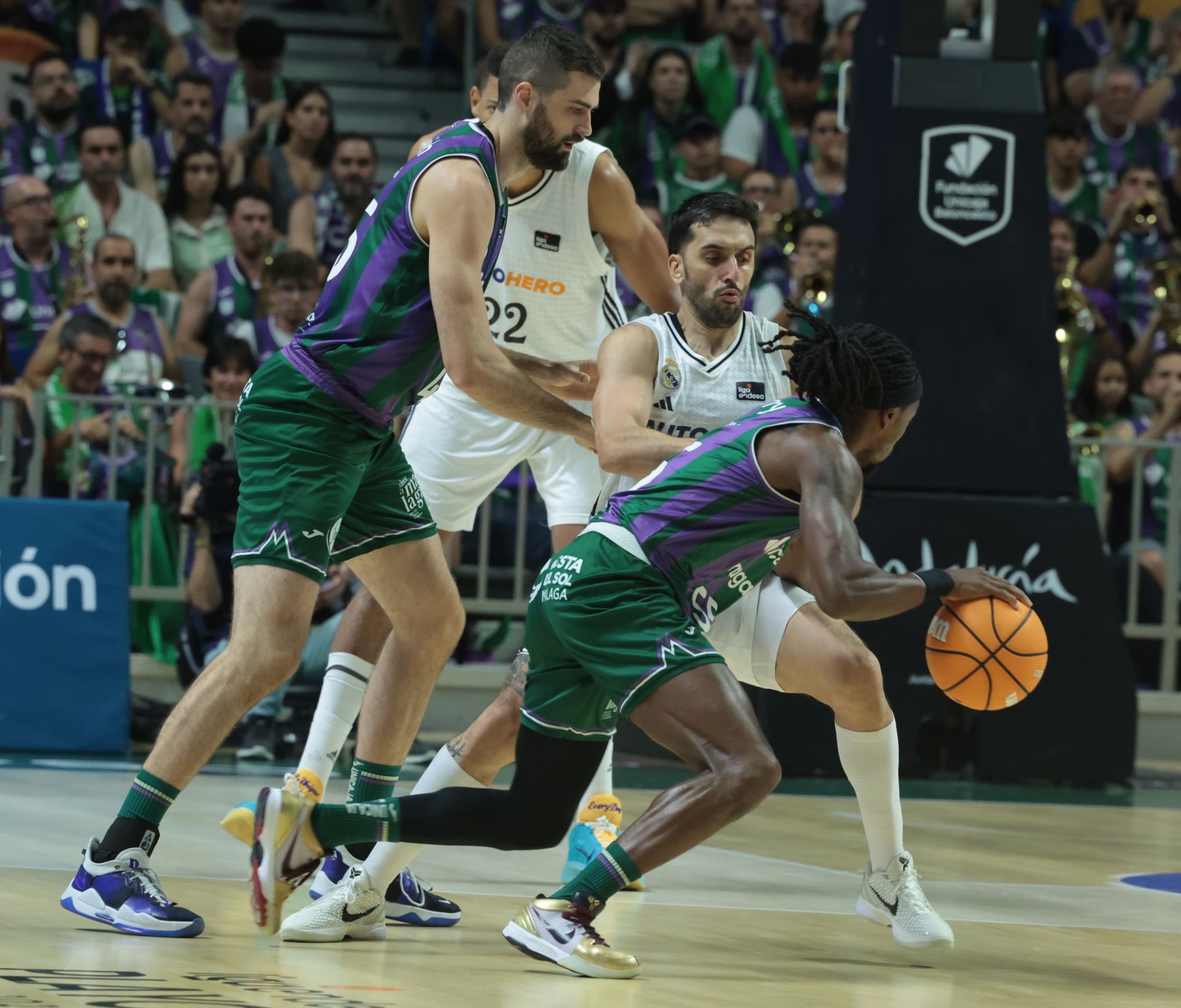 Las mejores imágenes del tercer partido de semifinales: Unicaja-Real Madrid