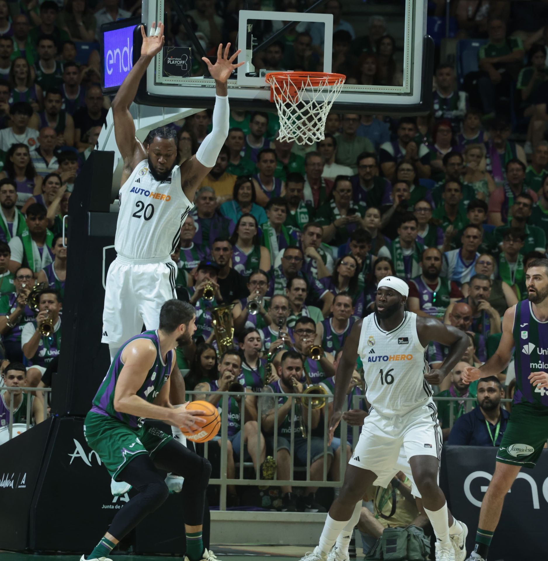 Las mejores imágenes del tercer partido de semifinales: Unicaja-Real Madrid