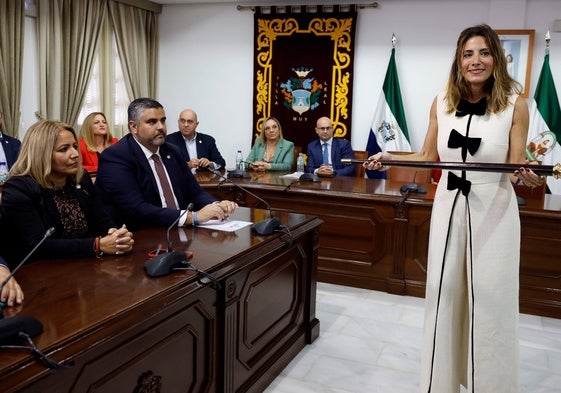 Ana Mata el día que fue elegida alcaldesa de Mijas en noviembre de 2023.
