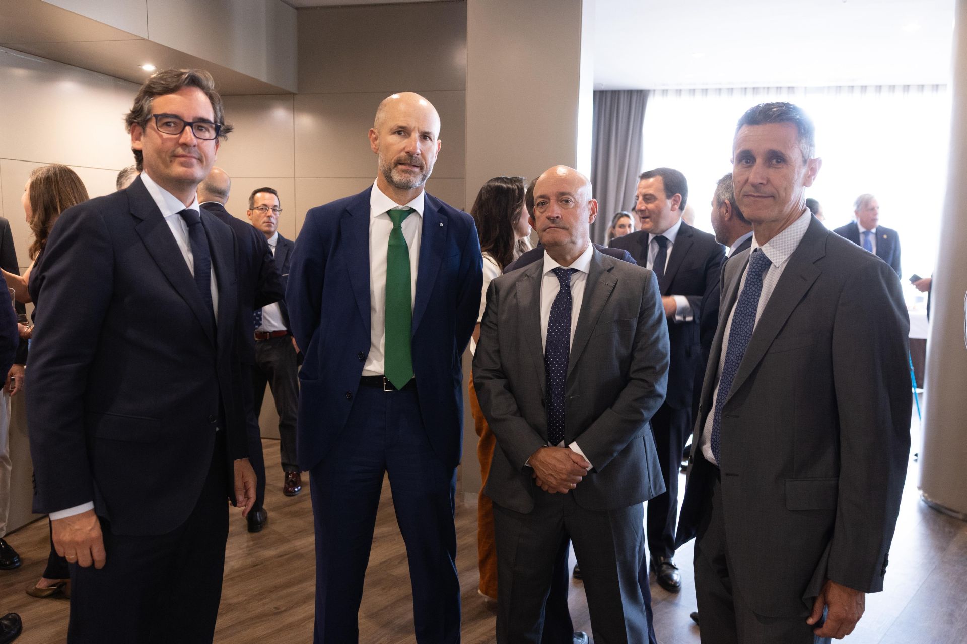 El foro SUR con el presidente de la CEOE, Antonio Garamendi, en imágenes