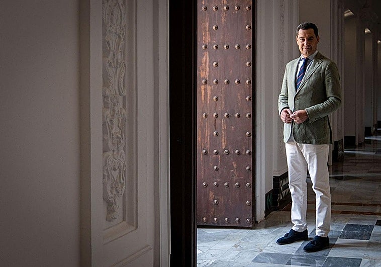 Juanma Moreno, el pasado jueves en el Palacio de San Telmo, sede del Gobierno andaluz.