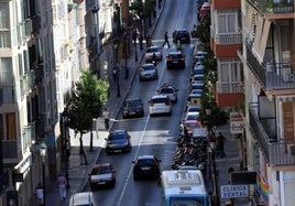 La calle Victoria estará cortada al tráfico desde esta semana hasta septiembre