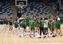 El Unicaja que viene: plantilla de trece más un complemento de futuro