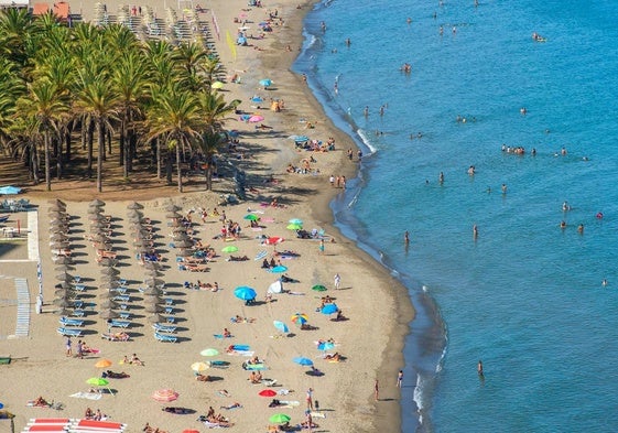 Vista aérea de la costa de Torremolinos.