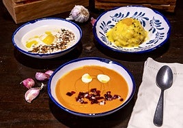 Porra, ensaladilla malagueña y ajoblanco, trío de ases malagueños.