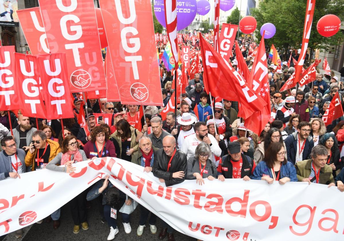UGT y Comisiones Obreras en la manifestación del Primero de Mayo.