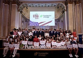 La Sala Fundación Unicaja María Cristina de Málaga ha acogido el acto de entrega de las becas.