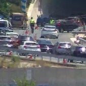 Varios kilómetros de atascos y un carril cerrado tras un accidente en el túnel de Cerrado de Calderón