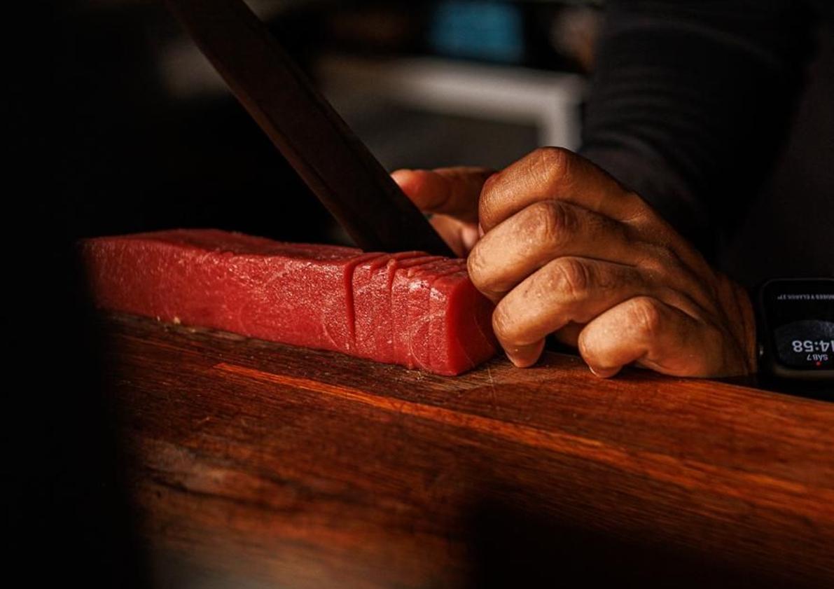 Imagen principal - Omakase: el arte de confiar en el chef que se empieza a poner de moda en Málaga