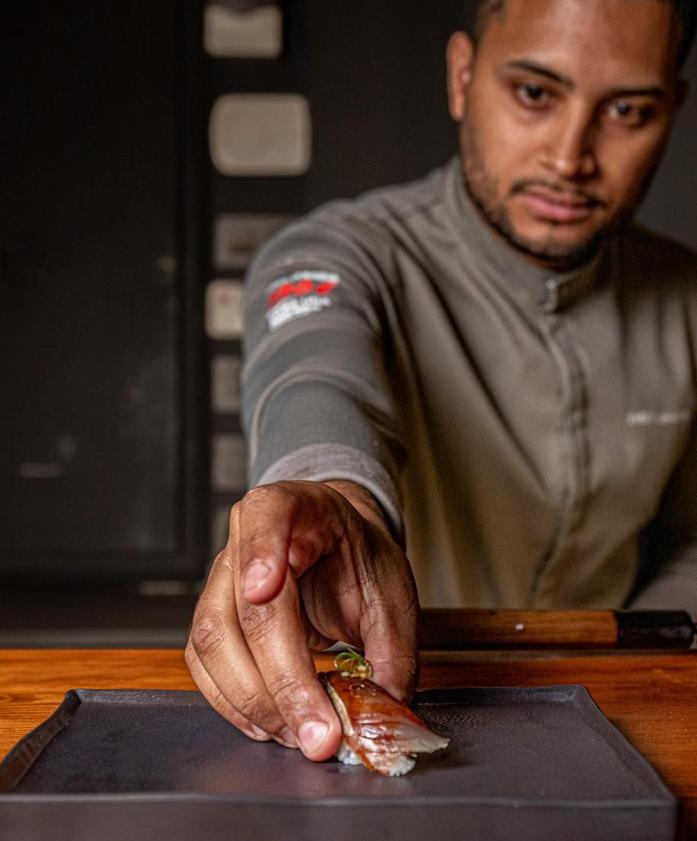 Imagen secundaria 2 - Omakase: el arte de confiar en el chef que se empieza a poner de moda en Málaga