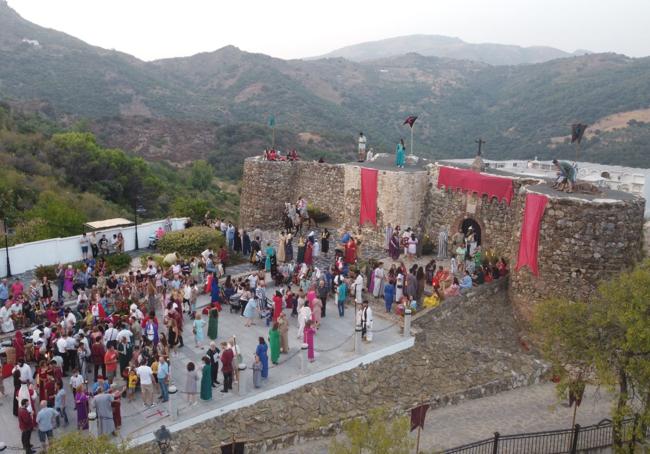 Escena de Moros y Cristianos.