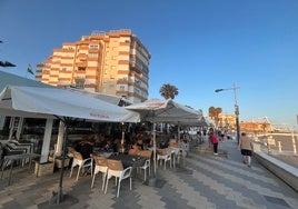 Imagen del paseo marítimo de Ferrara de Torrox.