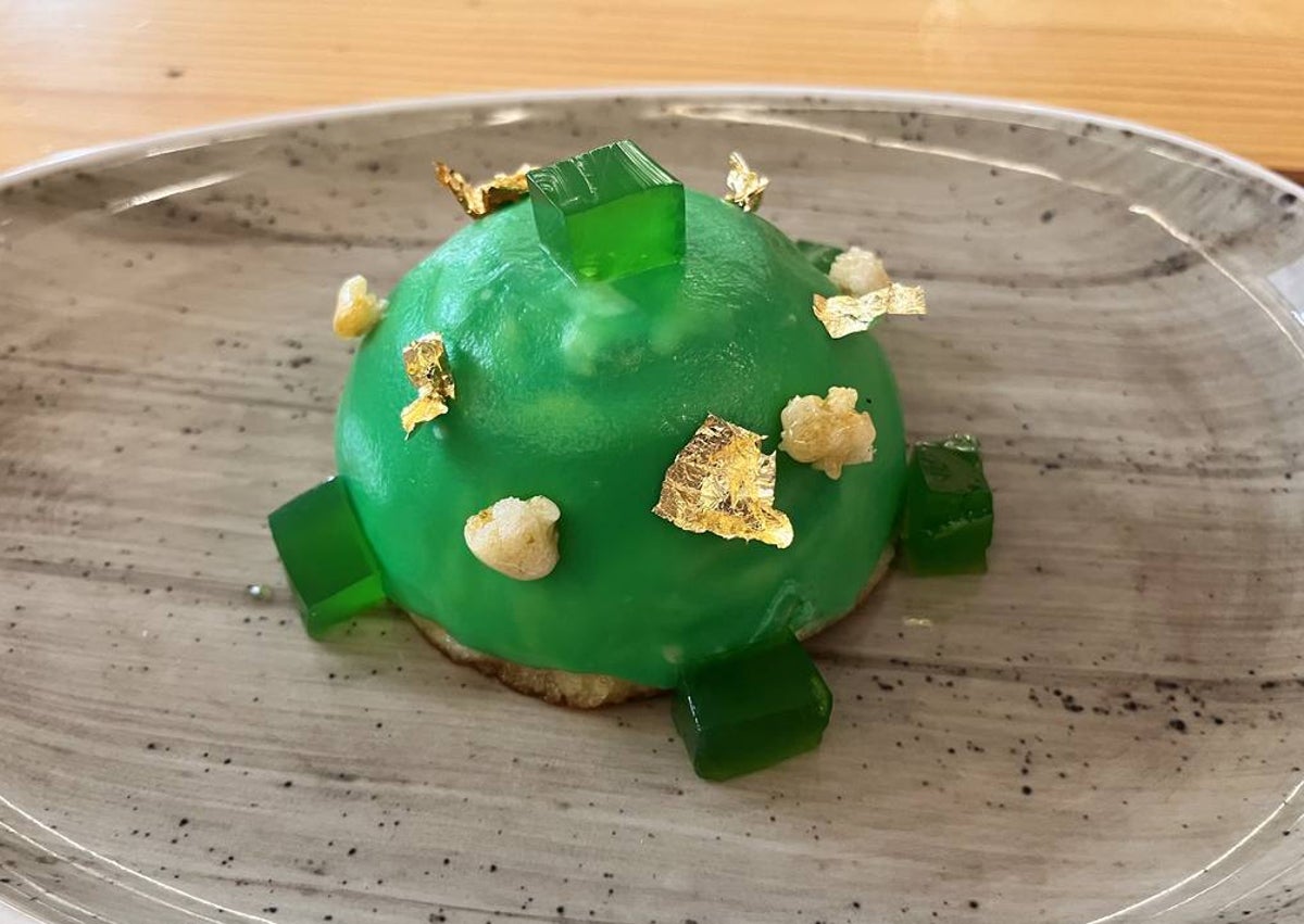 Imagen secundaria 1 - Risotto de merluza, tarta gin tonic y 'verano sueco'.