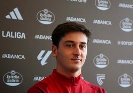 Carlos Dotor, el día de su presentación con el Celta.
