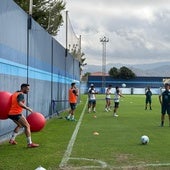 Víctor y Luismi, durante un ejercicio en la sesión del miércoles.