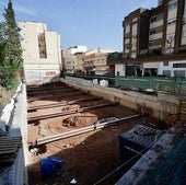 Obras para dos sótanos de aparcamiento sobre los que se levantará el edificio.