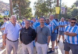 Antonio Aguilera (a la izquierda de la imagen), presidente de la APA; Joaquín Castillo, vocal de la Asociación y Salvador Ávila, de la plataforma 'Por un nuevo Málaga'.