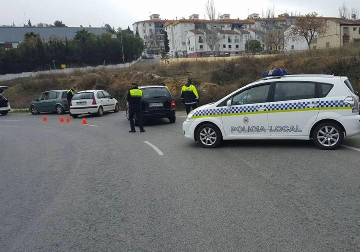Detenido por amenazar a un policía local tras negarse a pagar la cuenta en un bar en Ronda