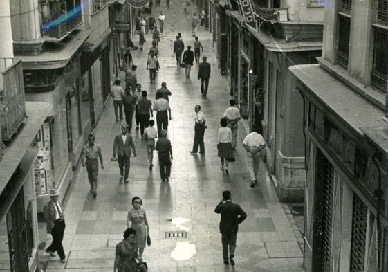 Calle Nueva en los años sesenta.