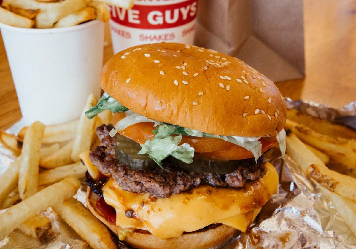 Five Guys inaugura su resturante en el Centro de Marbella