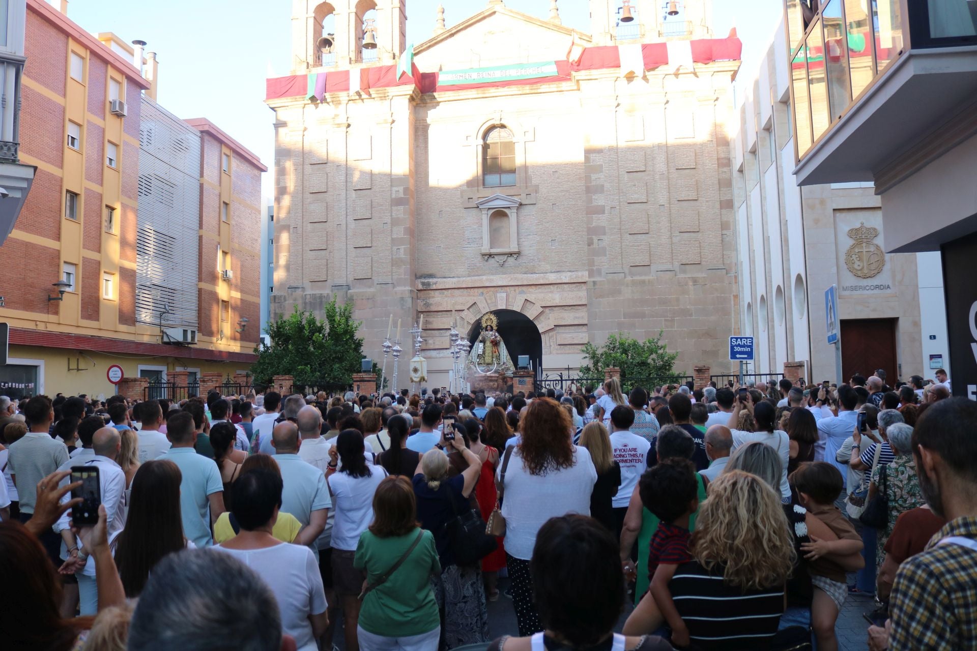 Procesión marinera de la Virgen del Carmen de El Perchel