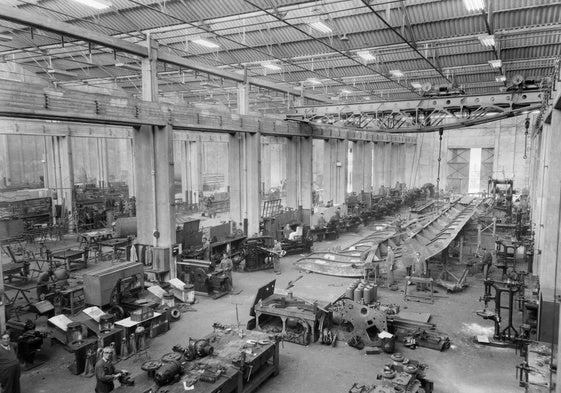 Interior de la nave de TAMESE en los años 50.
