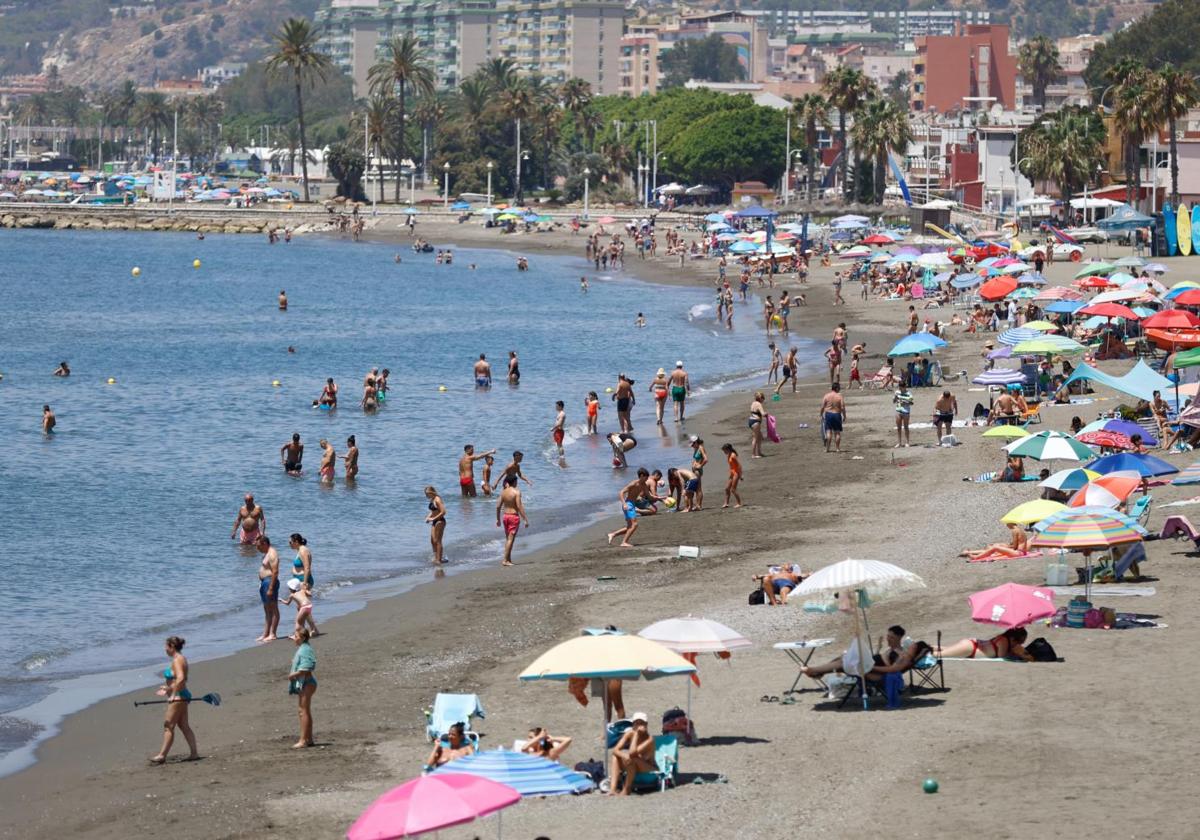 El terral mantendrá en aviso amarillo a Málaga este lunes