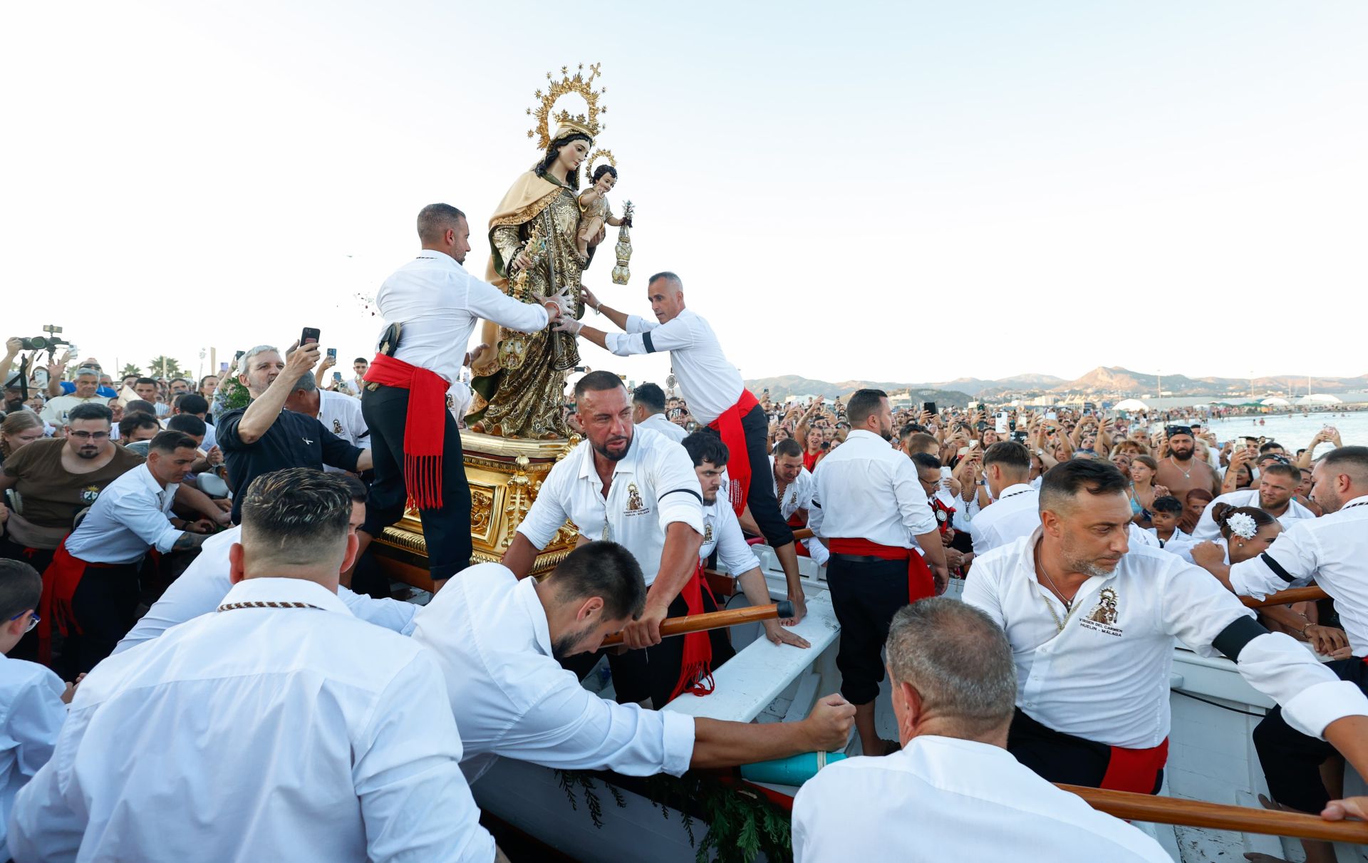 Procesión de la Virgen del Carmen de Huelin