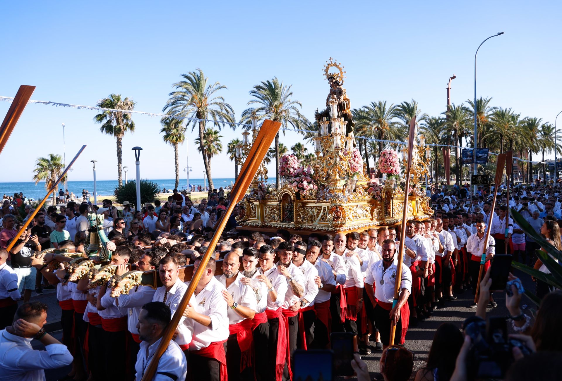 Procesión de la Virgen del Carmen de Huelin