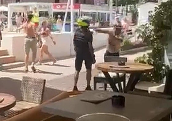 La alcaldesa de Marbella defiende la actuación de la Policía Local y no abre expediente