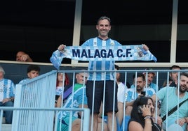 El portavoz socialista, Dani Pérez, en un partido del Málaga.